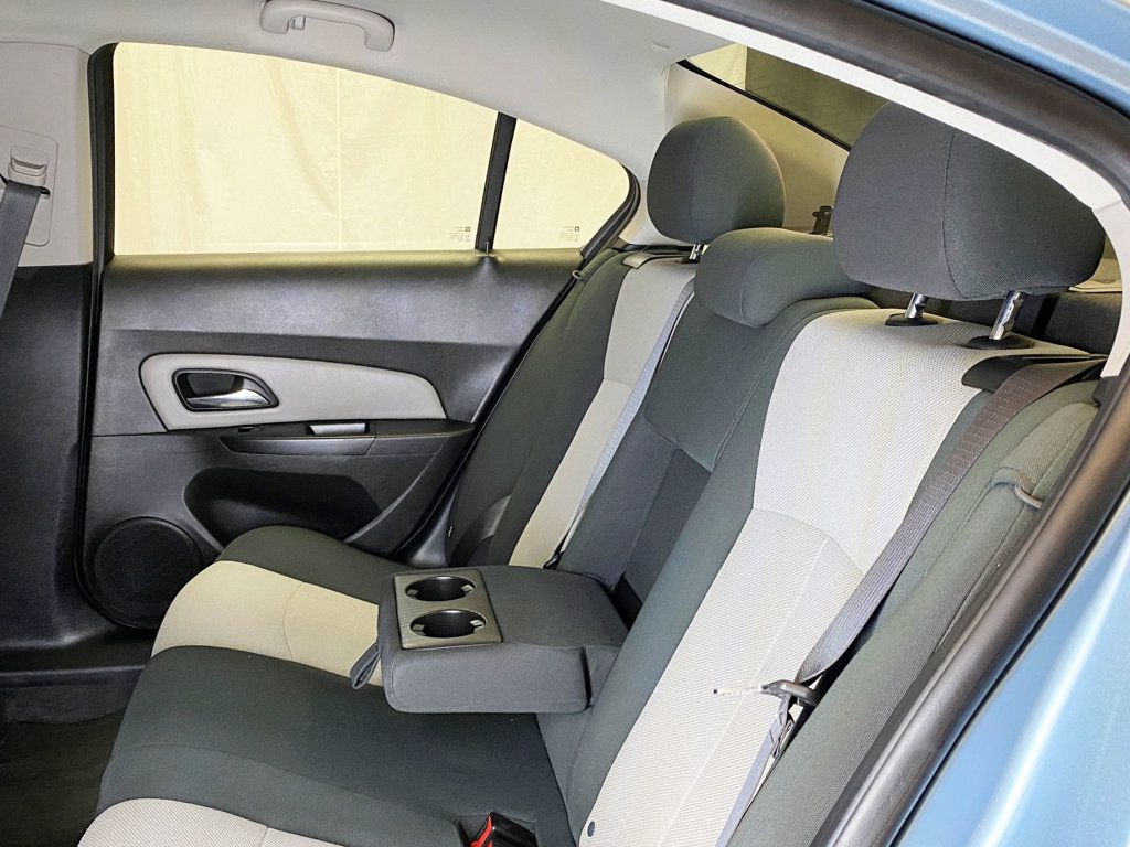 2011 Chevrolet CRUZE 4dr Sedan LS - 22938136 - 44