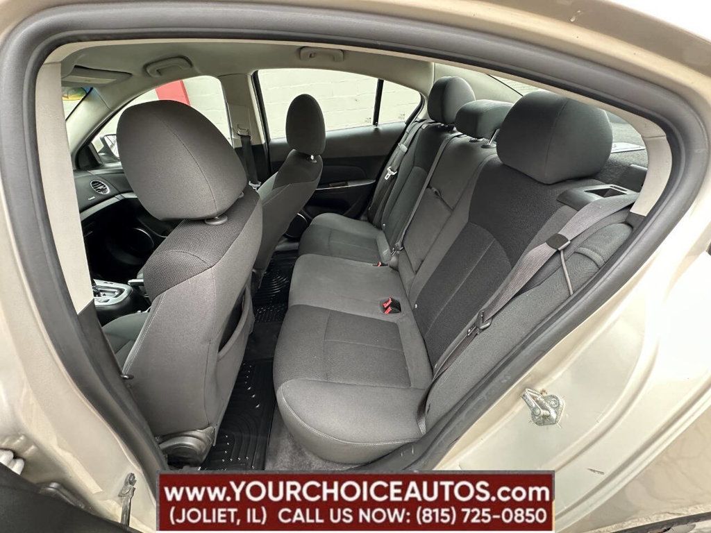 2011 Chevrolet CRUZE 4dr Sedan LT w/1LT - 22825290 - 28