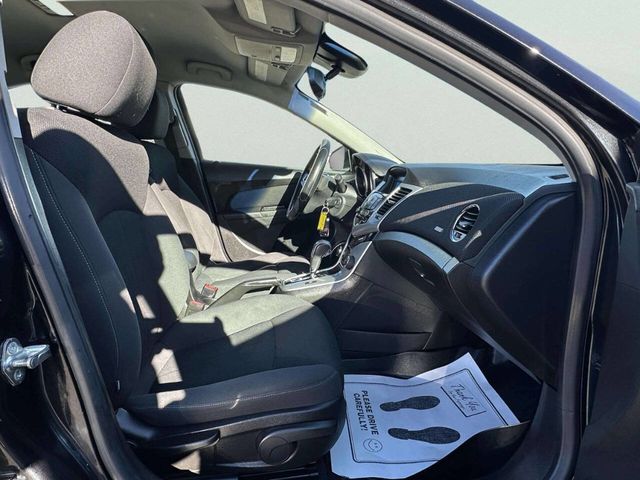 2011 Chevrolet CRUZE 4dr Sedan LT w/1LT - 22961263 - 12