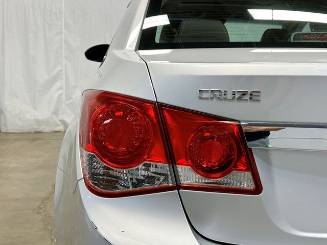 2011 Chevrolet CRUZE 4dr Sedan LTZ - 23079573 - 10