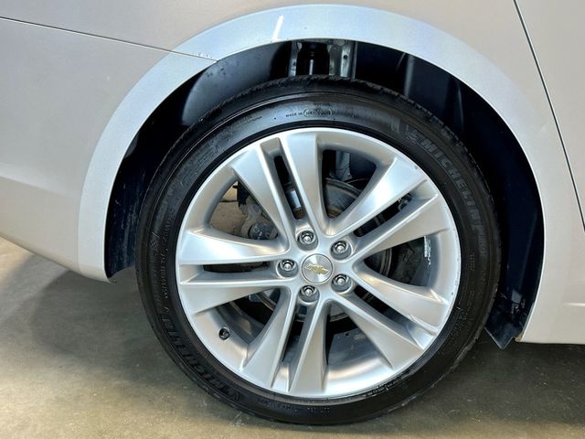 2011 Chevrolet CRUZE 4dr Sedan LTZ - 23079573 - 40