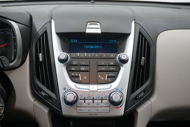 2011 Chevrolet Equinox FWD 4dr LT w/1LT - 22938767 - 17