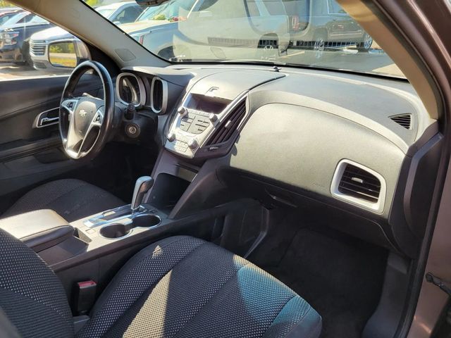 2011 Chevrolet Equinox LT Sport Utility 4D - 23015655 - 22