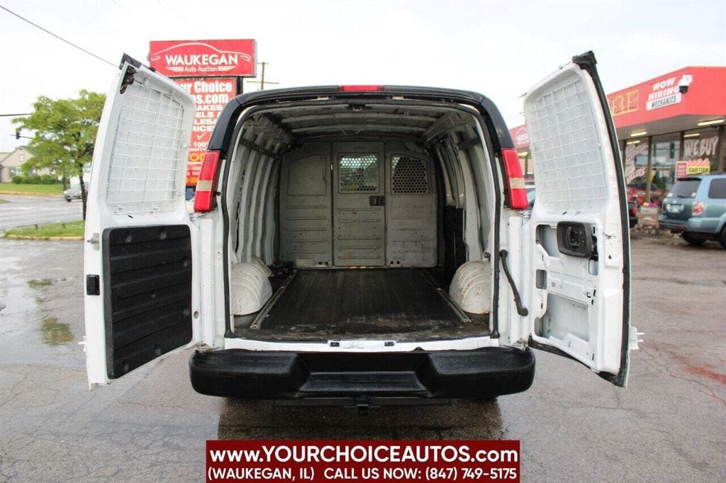 2011 Chevrolet Express 1500 3dr Cargo Van - 22918278 - 19