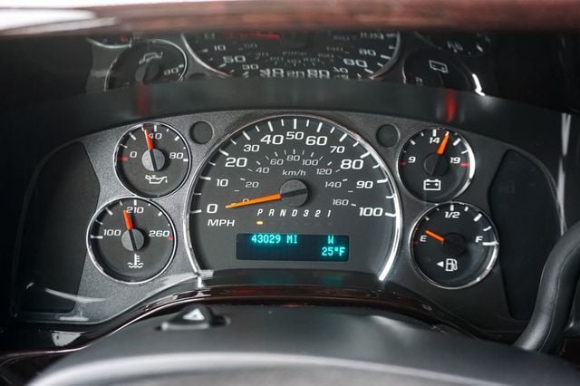 2011 Chevrolet Express *Explorer Conversion Van* *Only 43k Miles* *Rear Sofa Bed* - 22967191 - 20