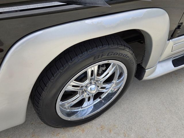 2011 Chevrolet Express Rocky Ridge Luxury Hi Top Conversion - 23019479 - 40