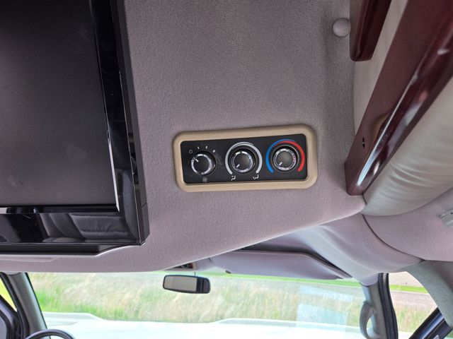 2011 Chevrolet Express Rocky Ridge Luxury Hi Top Conversion - 23019479 - 92