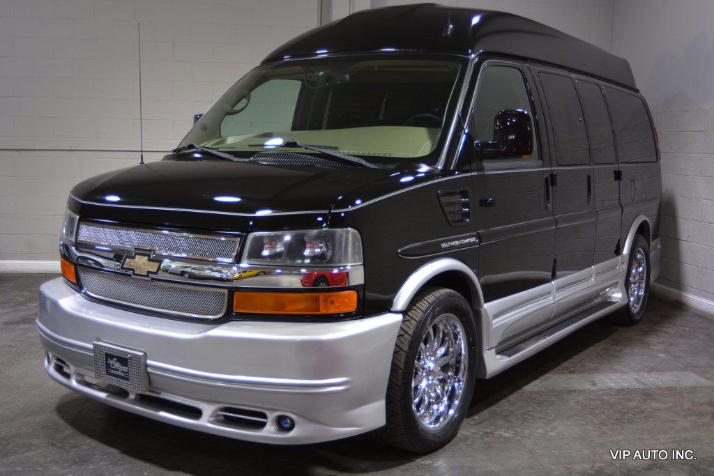 2011 Chevrolet Express 1500 Passenger  - 22580165 - 1