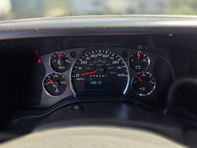 2011 Chevrolet Express 2500 LS - 22983655 - 17