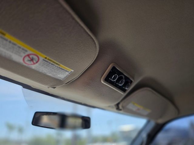 2011 Chevrolet Express 2500 LS - 22983655 - 27