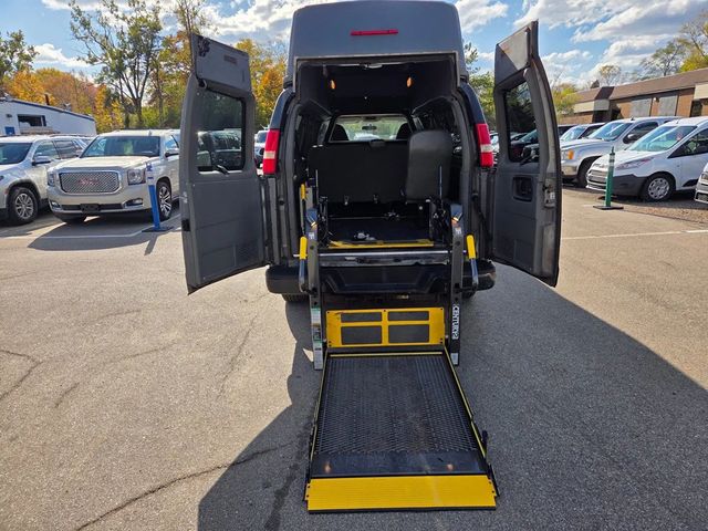 2011 Chevrolet Express 3500 Passenger LS Extended Van 3D - 22969470 - 11