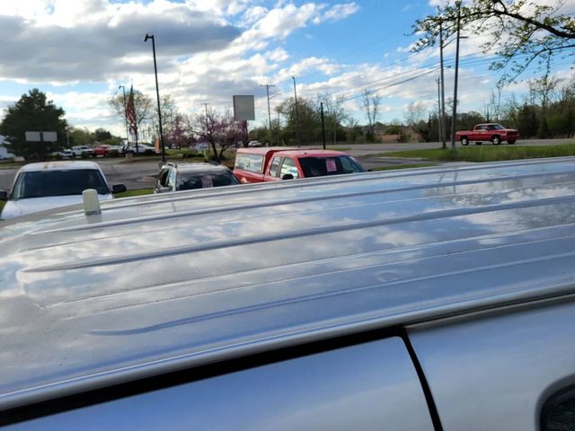 2011 Chevrolet Express 3500 Passenger LS Extended Van 3D - 23032267 - 16