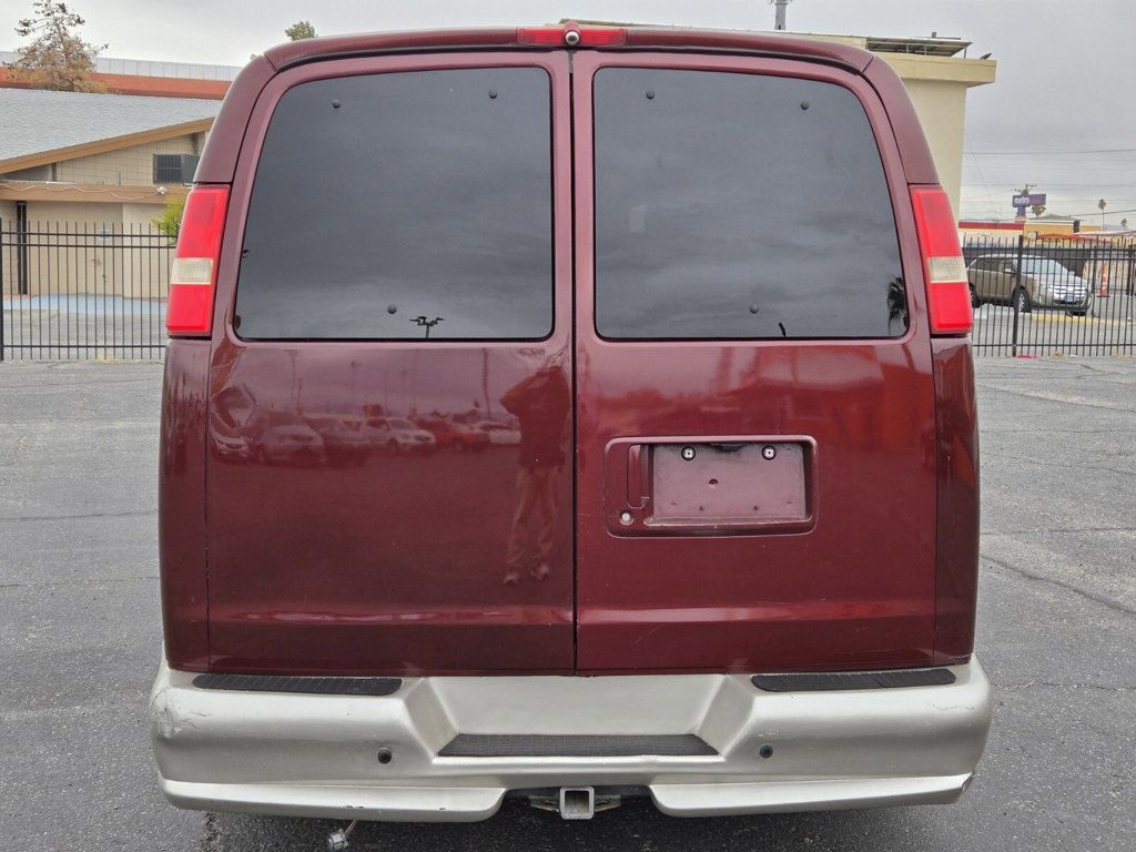 2011 Chevrolet Express Cargo Van YF7 Upfitter - 22833398 - 3