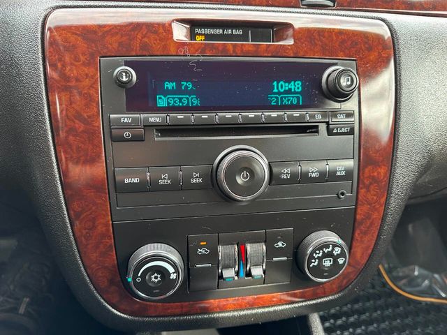 2011 Chevrolet Impala 4dr Sedan LT - 22941941 - 37