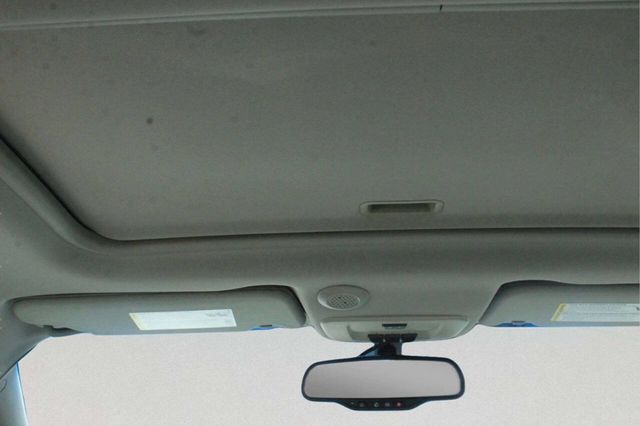 2011 Chevrolet Impala 4dr Sedan LTZ *Ltd Avail* - 23004582 - 8