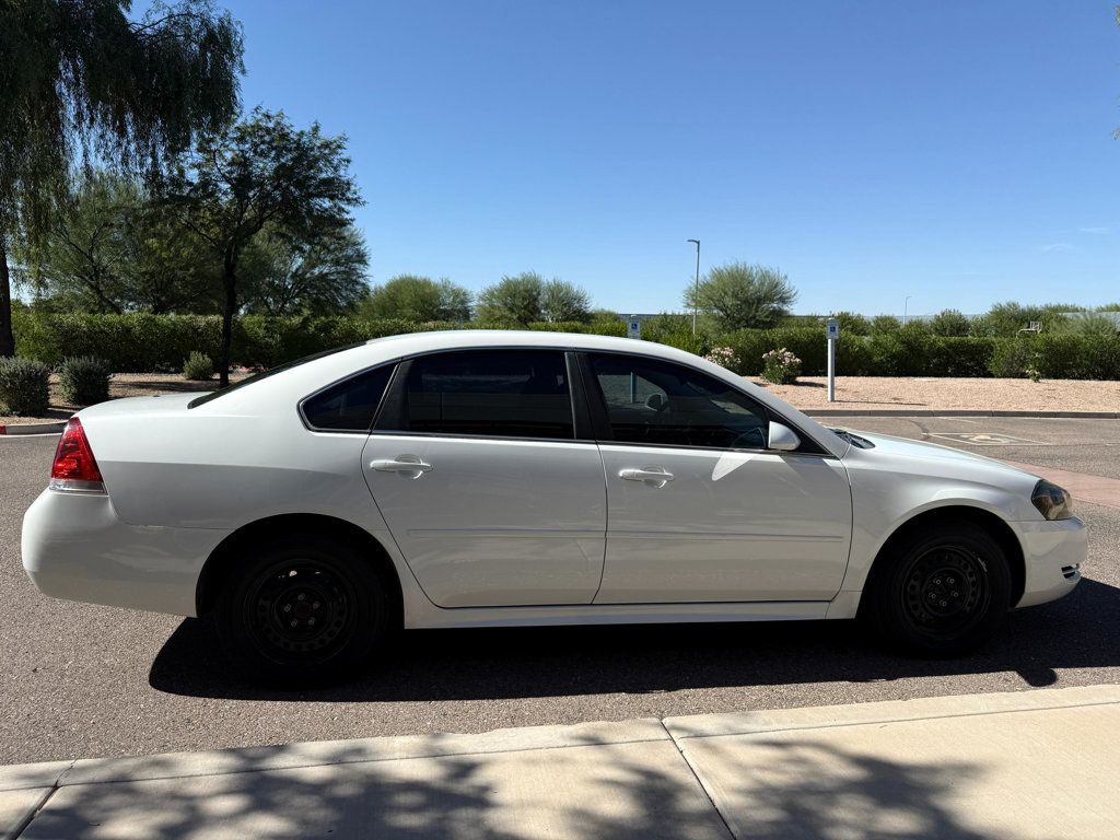 2011 Chevrolet Impala LS - 22940647 - 4