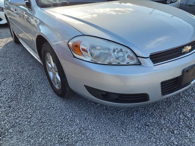 2011 Chevrolet Impala LT - 22607830 - 18