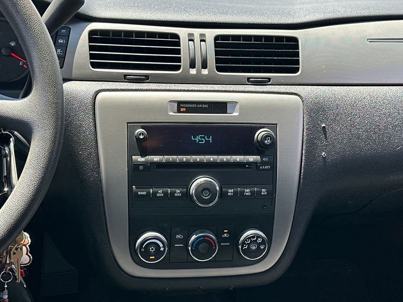 2011 Chevrolet Impala Police Package - 23006690 - 15