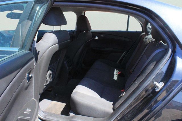 2011 Chevrolet Malibu 4dr Sedan LT w/1LT - 23017457 - 6