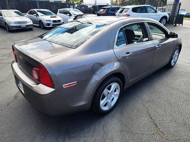 2011 Chevrolet Malibu LS - 22623063 - 3