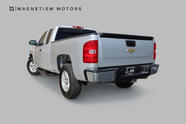 2011 Chevrolet Silverado 1500 2WD Ext Cab 157.5" Work Truck - 22908430 - 4