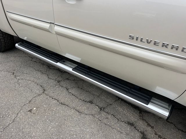 2011 Chevrolet Silverado 1500 2 Wheel Drive Crew Cab Short Bed with Remote Starter - 22986894 - 10