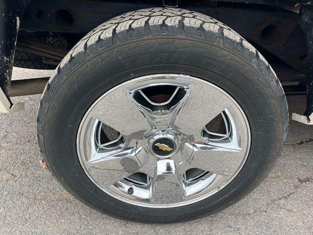 2011 Chevrolet Silverado 1500 2 Wheel Drive Crew Cab Short Bed with Remote Starter - 22986894 - 14