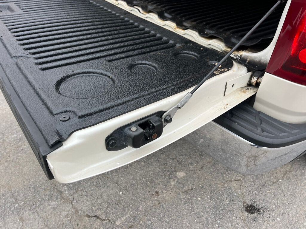 2011 Chevrolet Silverado 1500 2 Wheel Drive Crew Cab Short Bed with Remote Starter - 22986894 - 31