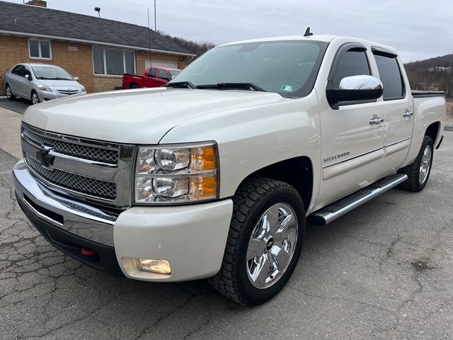 2011 Chevrolet Silverado 1500 2 Wheel Drive Crew Cab Short Bed with Remote Starter - 22986894 - 3