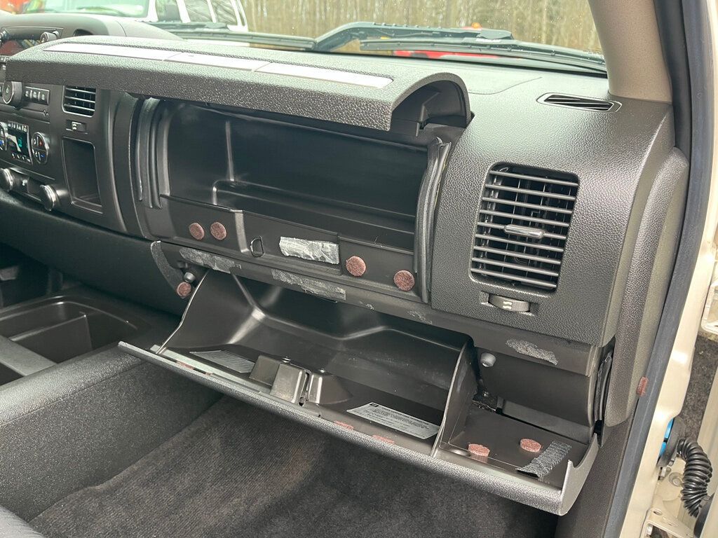 2011 Chevrolet Silverado 1500 2 Wheel Drive Crew Cab Short Bed with Remote Starter - 22986894 - 41