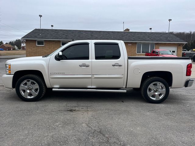 2011 Chevrolet Silverado 1500 2 Wheel Drive Crew Cab Short Bed with Remote Starter - 22986894 - 5