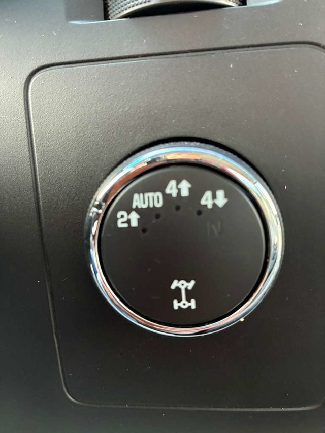 2011 Chevrolet Silverado 1500 4WD Crew Cab 143.5" LT - 23009146 - 6