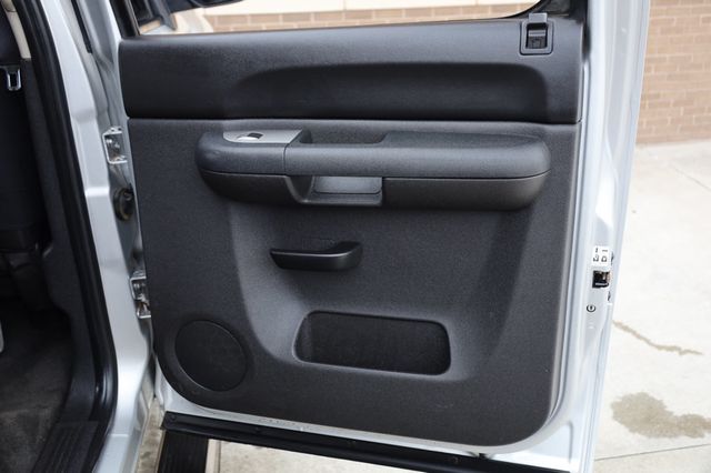 2011 Chevrolet Silverado 1500 4WD Crew Cab 143.5" LT - 22980743 - 18