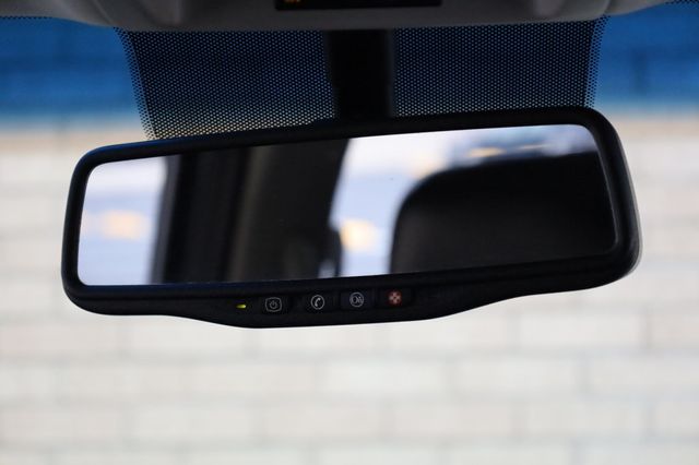 2011 Chevrolet Silverado 1500 4WD Crew Cab 143.5" LT - 22980743 - 32