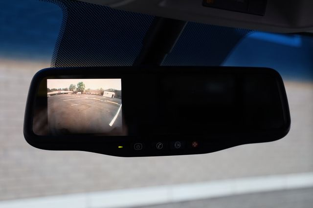 2011 Chevrolet Silverado 1500 4WD Crew Cab 143.5" LT - 22980743 - 36