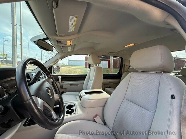 2011 Chevrolet Silverado 1500 4WD Crew Cab 143.5" LT - 22996481 - 10