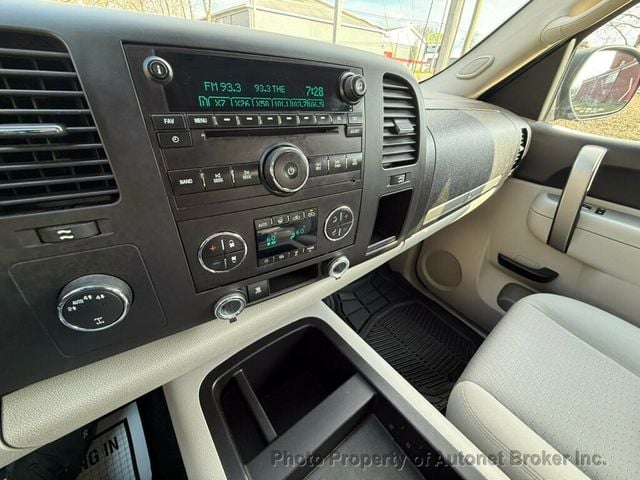 2011 Chevrolet Silverado 1500 4WD Crew Cab 143.5" LT - 22996481 - 13