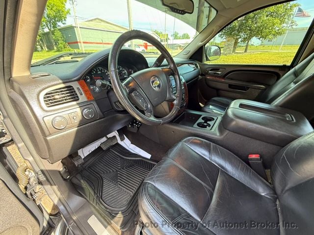 2011 Chevrolet Silverado 1500 4WD Crew Cab 143.5" LTZ - 23035906 - 10