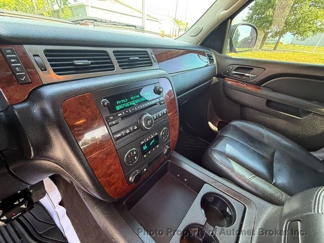 2011 Chevrolet Silverado 1500 4WD Crew Cab 143.5" LTZ - 23035906 - 12