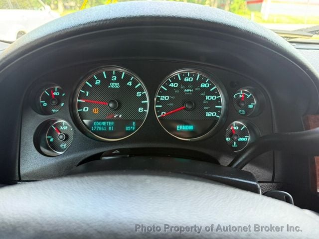 2011 Chevrolet Silverado 1500 4WD Crew Cab 143.5" LTZ - 23035906 - 13