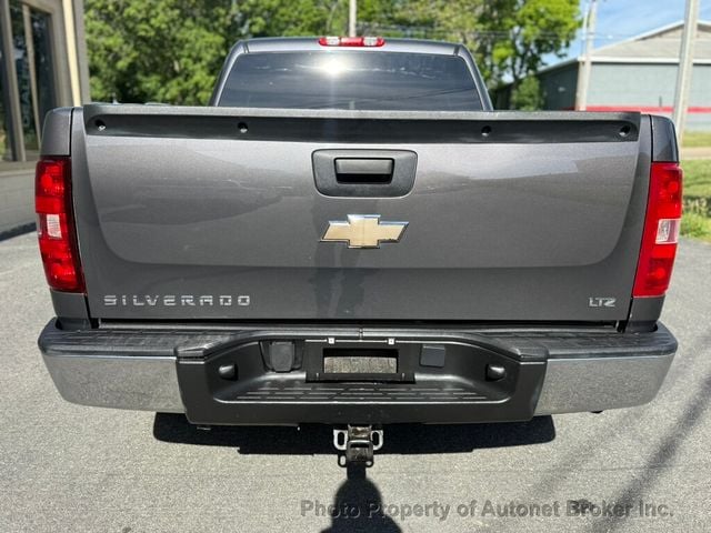 2011 Chevrolet Silverado 1500 4WD Crew Cab 143.5" LTZ - 23035906 - 6