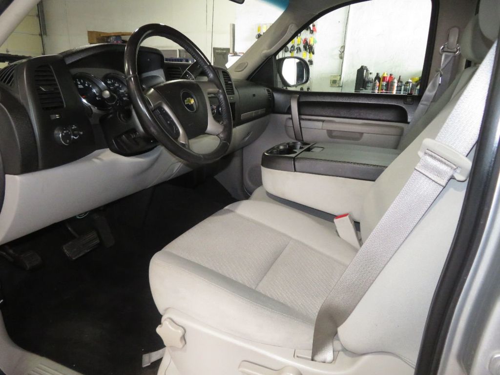 2011 Chevrolet Silverado 1500 CREWCAB 4X4 EXTRA CLEAN LOW MILES 2 OWNER AZ TRUCK 4X4  - 22294049 - 17