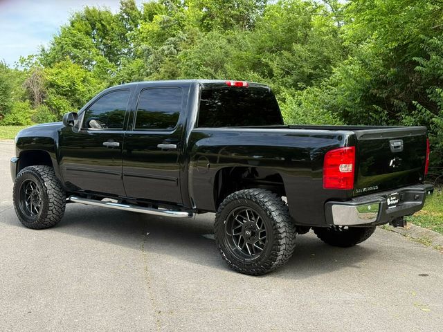2011 Chevrolet Silverado 1500 Lifted, 35" Tires, 20" Steel Off-Road Wheels, LT Package, 4x4 - 23023495 - 4