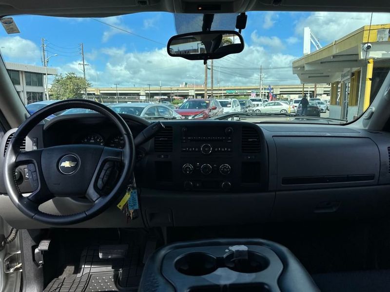 2011 Chevrolet Silverado 1500 LS - 22944578 - 13