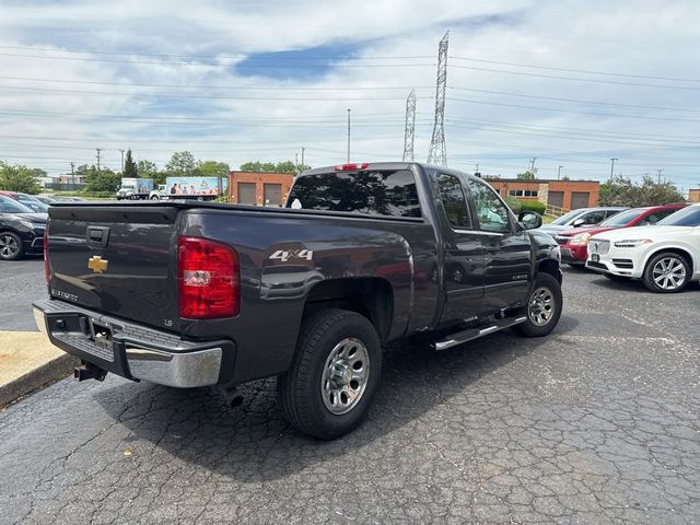 2011 Chevrolet Silverado 1500 LS - 23034455 - 3