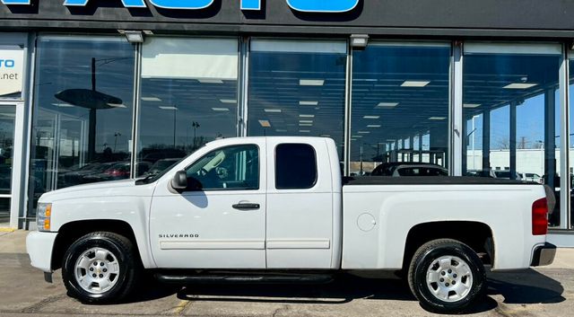 2011 CHEVROLET SILVERADO 1500 LT - 22990493 - 1