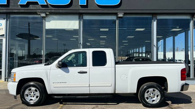 2011 CHEVROLET SILVERADO 1500 LT - 22990493 - 23
