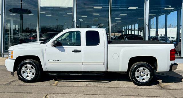 2011 CHEVROLET SILVERADO 1500 LT - 22990493 - 28