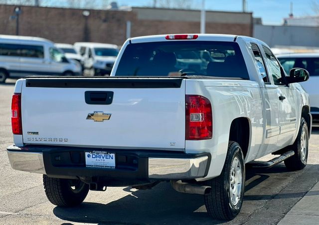 2011 CHEVROLET SILVERADO 1500 LT - 22990493 - 4