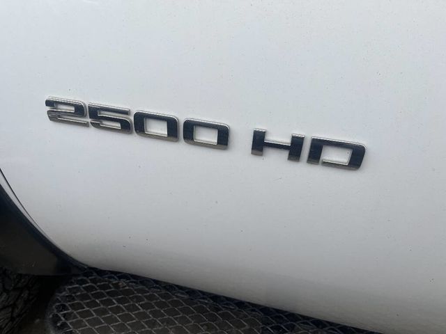 2011 Chevrolet Silverado 2500HD  - 22996140 - 1